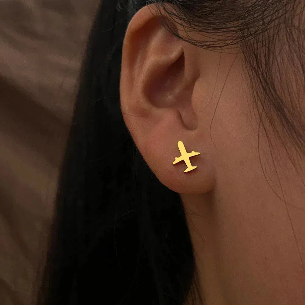 金色の飛行機ピアス