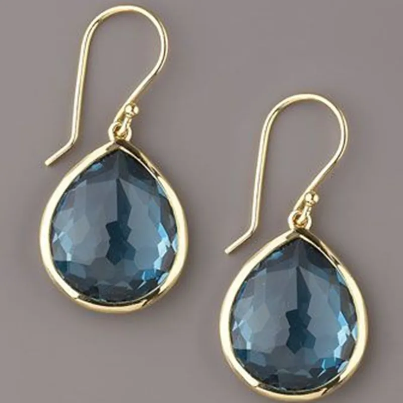 金色のブルークリスタル・ドロップピアス