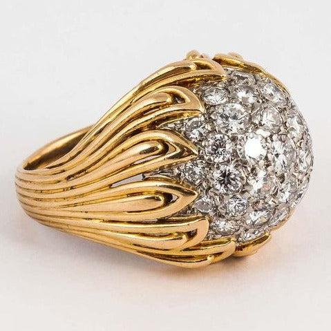 金色のヴィンテージリング