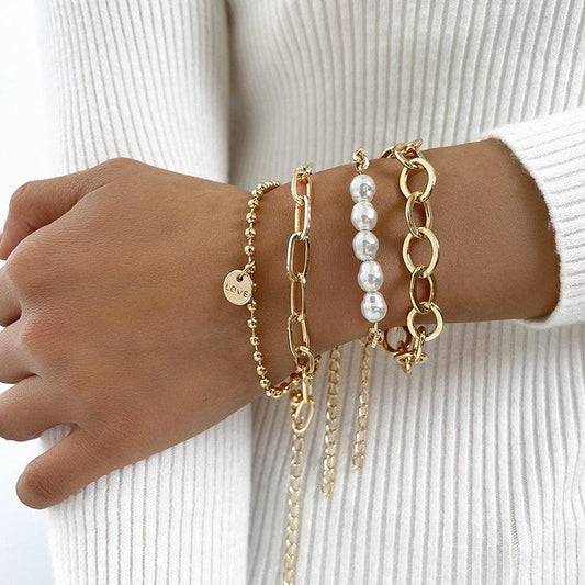 金の真珠ブレスレット