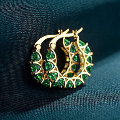 金色のエメラルド格子デザインのフープピアス